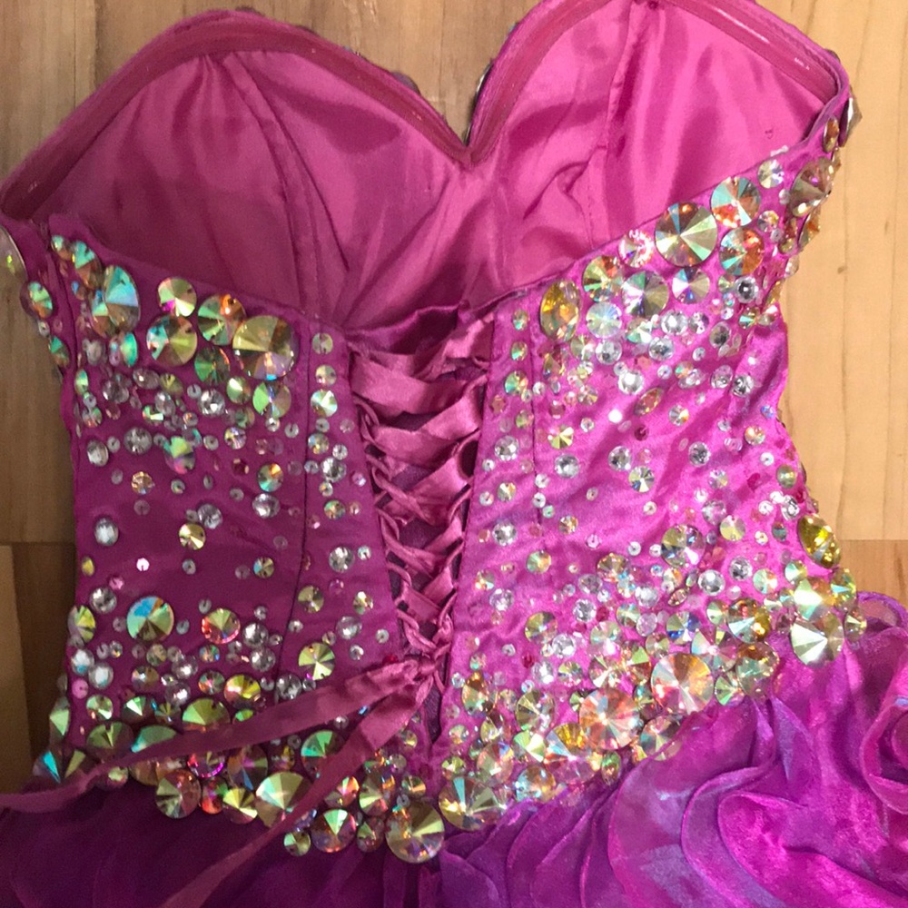 Prom dress - Picture 4 of 5
